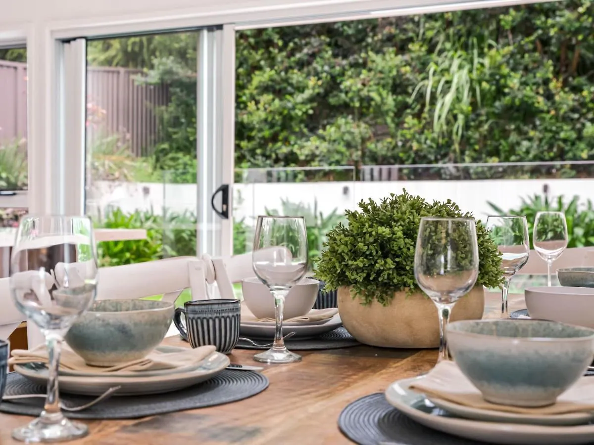 Luxury Hilltop Brand-New 5Bd Holiday Home Brisbane 0*,  Australia